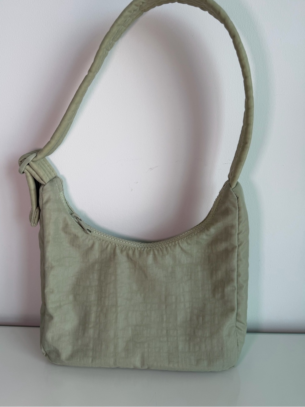 BAGGU Light Olive Shoulder Bag